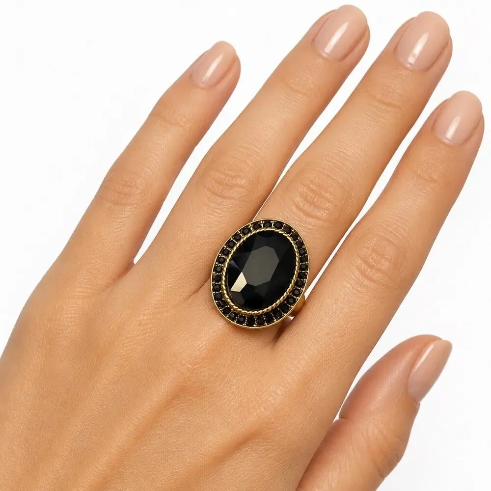 Vintage Oval Faceted Black Crystal Cocktail Ring